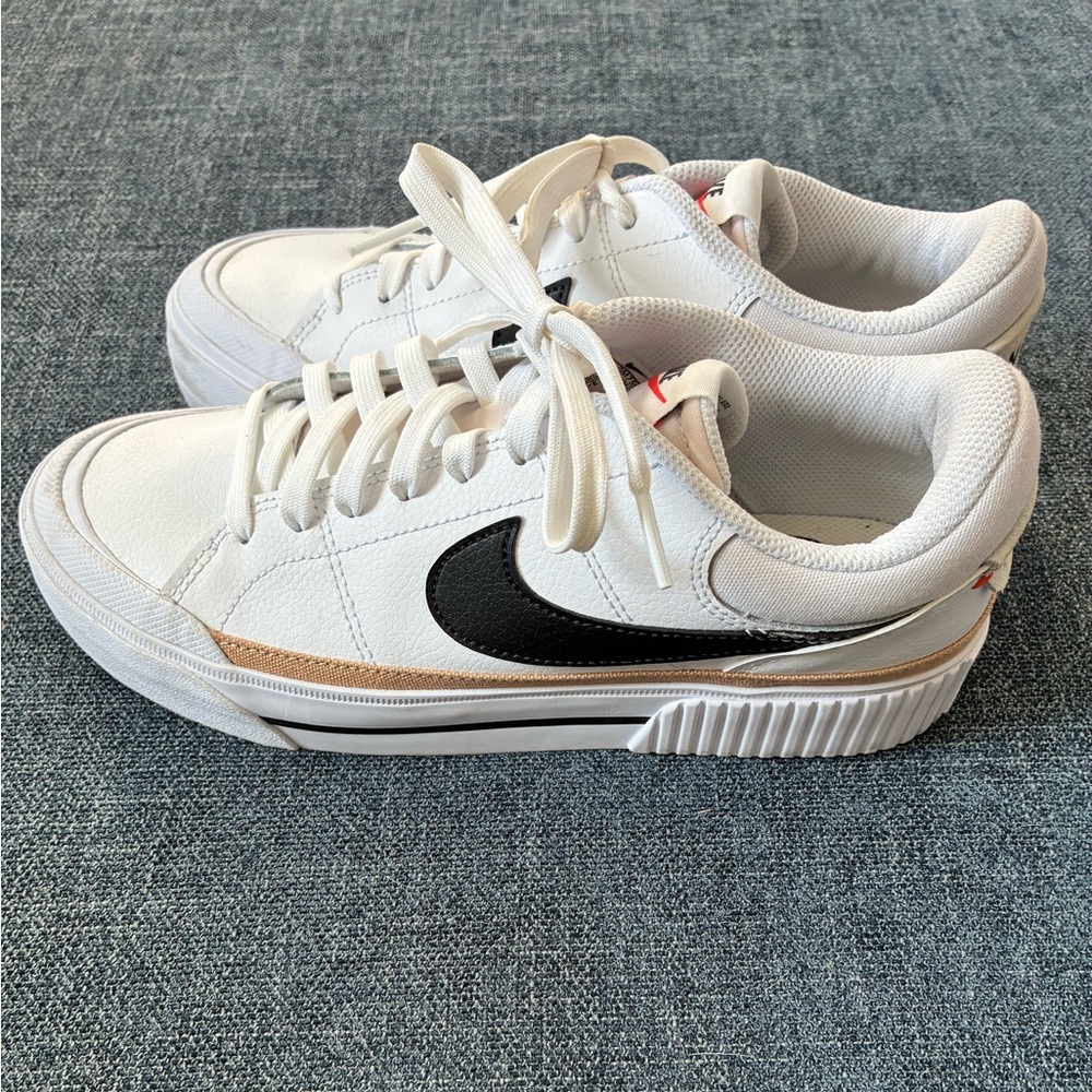 NIKE || Court Legacy Lift Sneakers
